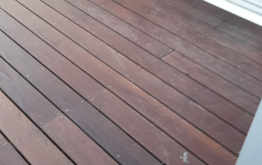 Terrasse bois après nettoyage à Noisy-le-Sec
