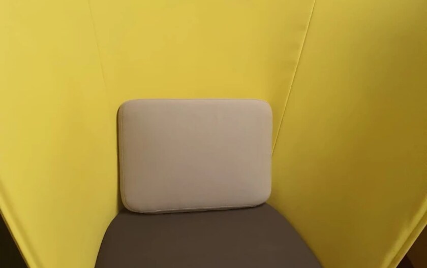 Fauteuil acoustique après détachage à Noisy-le-Sec